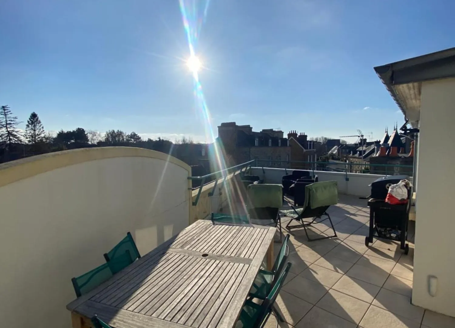Joli Toit Terrasse Le Celtic Lägenhet Dinard